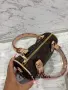 Louis Vuitton мини чанта, снимка 9