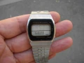 КОЛЕКЦИОНЕРСКИ РЕТРО ЕЛЕКТРОНЕН CITIZEN CRYSTRON LC, снимка 1