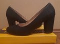 Обувки, снимка 1 - Дамски обувки на ток - 38050057