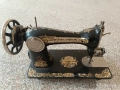 Шевни машини SINGER и VESTA., снимка 1