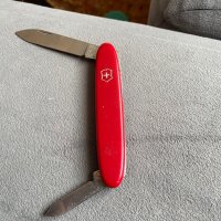 Швейцарско ножче, снимка 1 - Ножове - 37034596