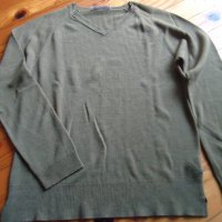 тютюневозелен пуловер, снимка 1 - Блузи с дълъг ръкав и пуловери - 38465946