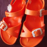 Birkenstock Size 27 Сладурски детски сандалки , снимка 2 - Детски сандали и чехли - 37068434