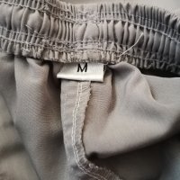 Къс сив панталон размер M, снимка 5 - Къси панталони - 42417352