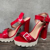 Дамски червени сандали на ток, снимка 2 - Сандали - 33735995