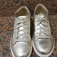 Дамски обувки , снимка 2 - Маратонки - 44144176