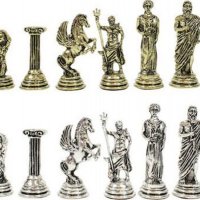 Фигури за шах, Атласи, Метални, Сребристи/Златисти, снимка 1 - Шах и табла - 37486115