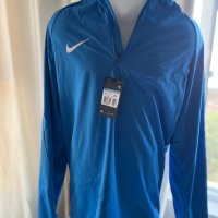 Блузи Nike, снимка 2 - Блузи - 35180848