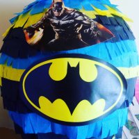 Голяма пинята Батман +маска и конфети,цена 10лв, снимка 1 - Декорация за дома - 29345953