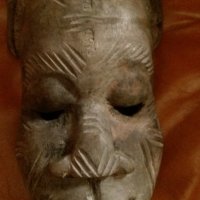 Африканска маска БАУЛЕ , снимка 1 - Антикварни и старинни предмети - 31999254