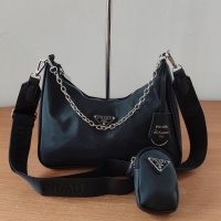 Луксозна Черна чанта/реплика  Prada код IM104P, снимка 4 - Чанти - 40970336