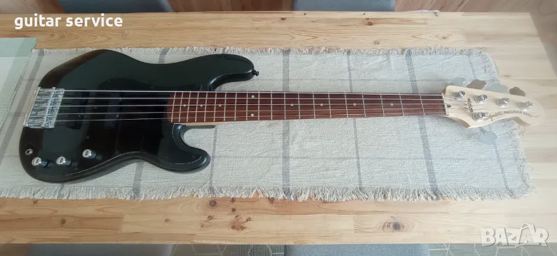 5 str. Fender Squier Precision Bass Standard Special 5 Strings, снимка 1