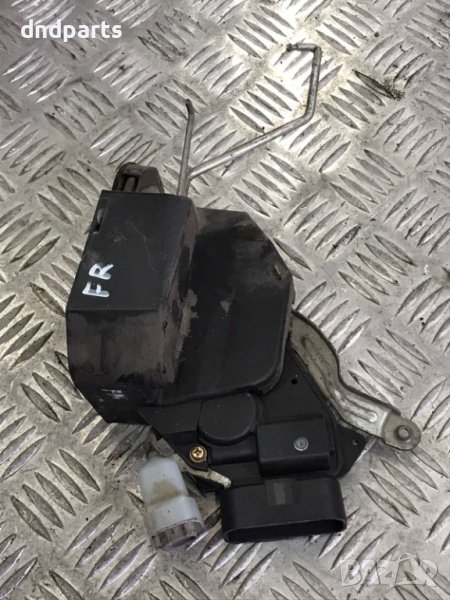 Предна дясна брава Toyota RAV4,2005г., снимка 1