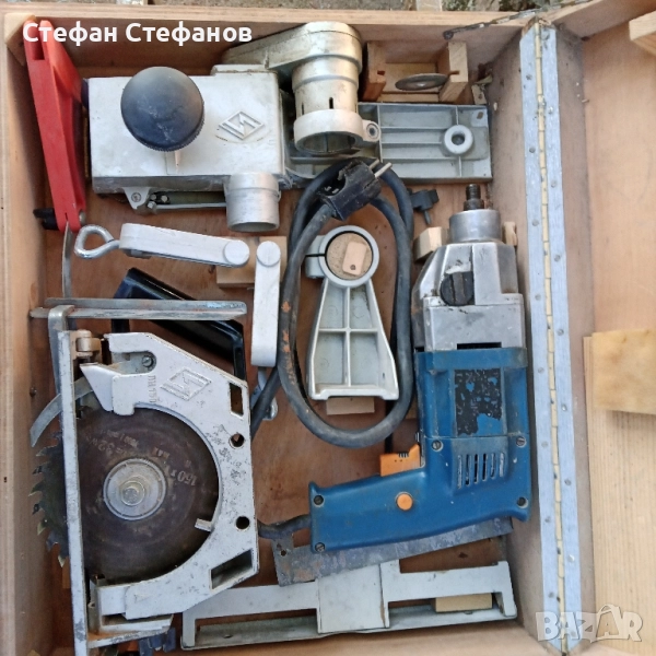 комплект в куфар от времето на бай Тошо дрелка циркуляр ренде струг за дърво, снимка 1