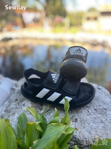 Adidas, снимка 1
