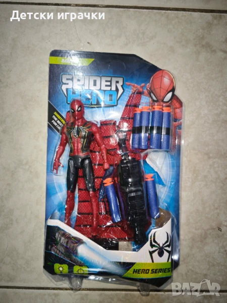 Комплект Фигурка Спайдърмен и Ръкавица с изстрелвач и меки стрели, червен, снимка 1