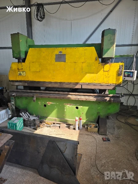 Абкант 100 тона 3000 мм хидравличен, снимка 1