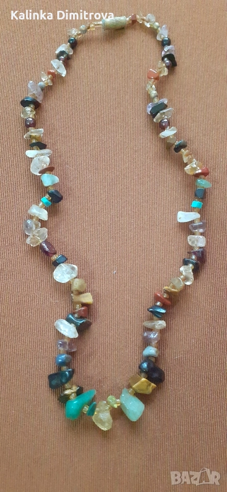Колие с полускъпоценни камъни., снимка 1