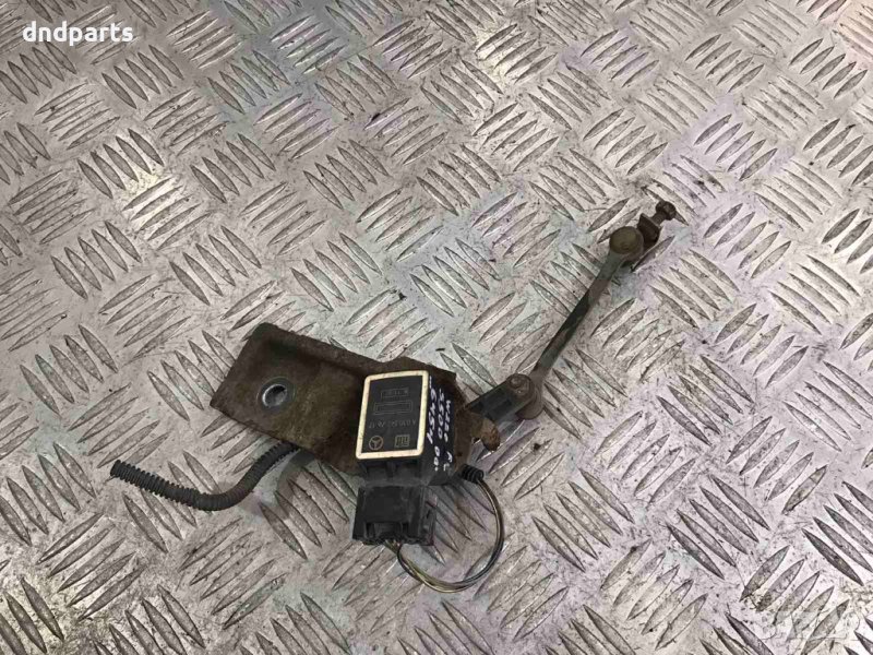 Преден ляв датчик височина Mercedes S500,W220,2000г., снимка 1