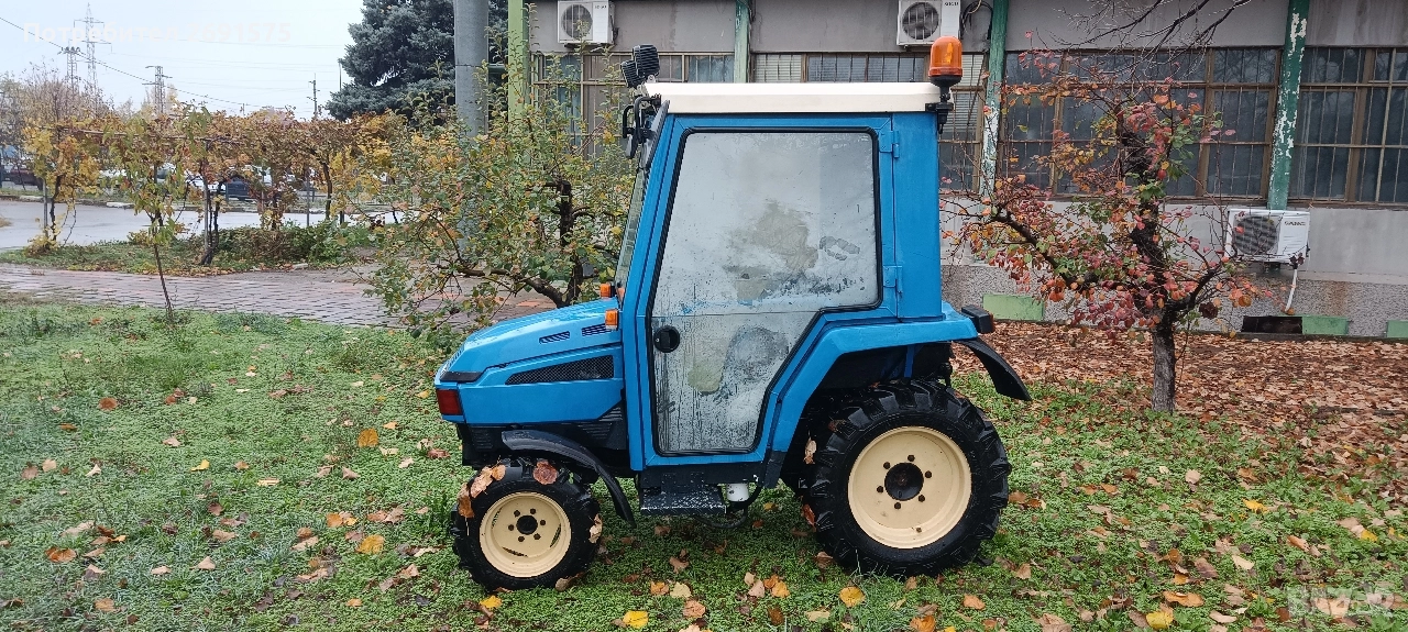 трактор iseki 3020. с кабина, снимка 1