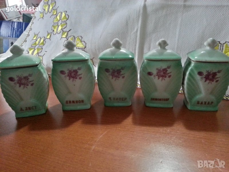 Български порцелан буркани за подправки , снимка 1