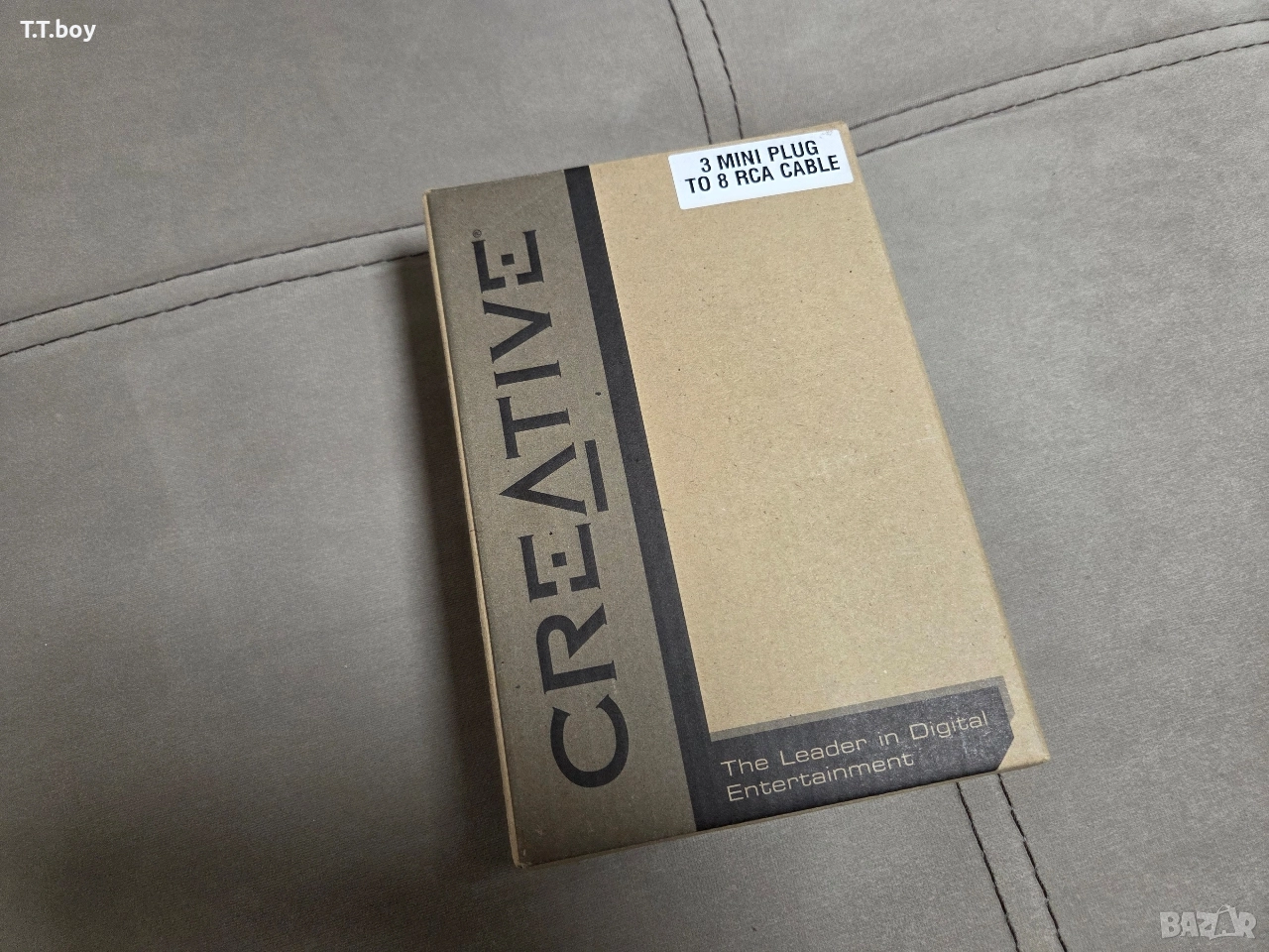 Creative 3 mini plug to 8 RCA cable, снимка 1