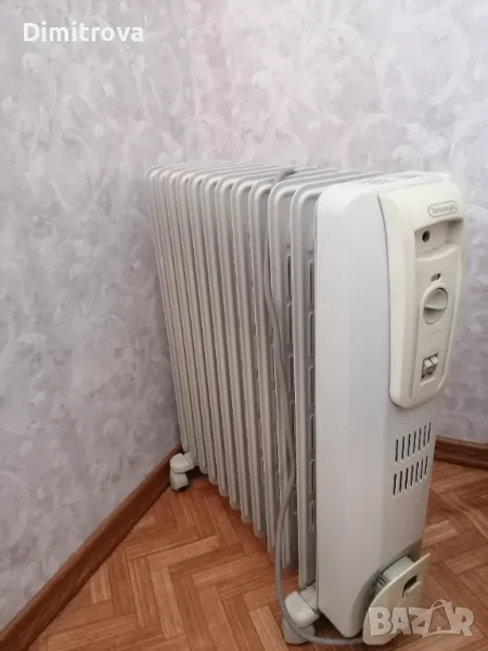 Маслен радиатор DeLonghi - 2500 W, снимка 1