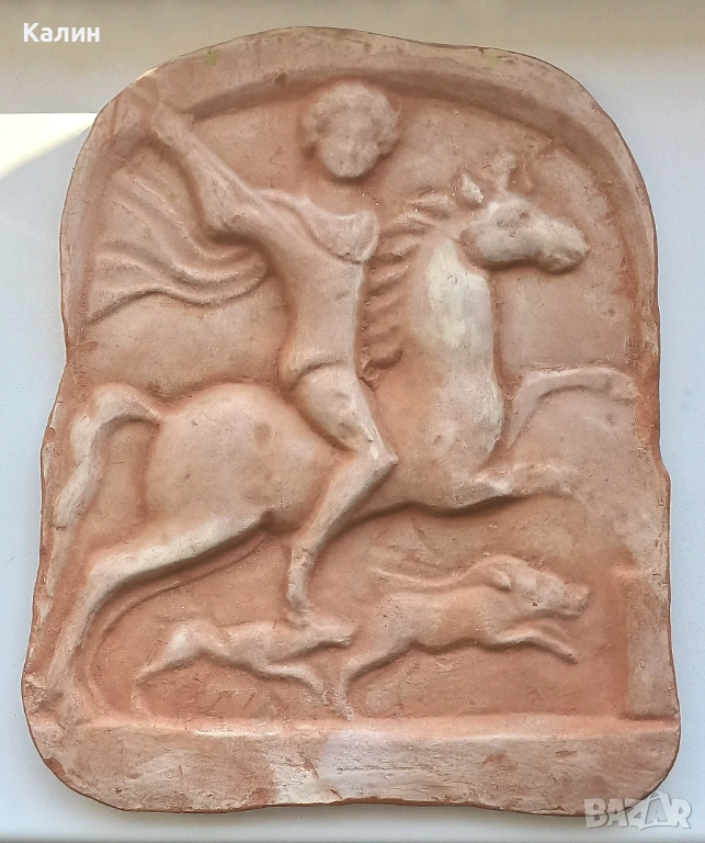 Оброчна стела на Тракийски конник – Херос (копие), снимка 1