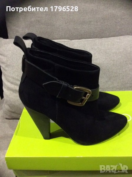 Къси дамски боти Guess, снимка 1