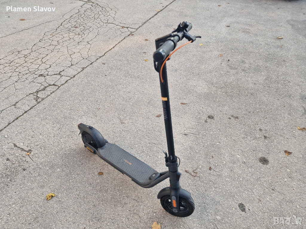 Електрическа тротинетка Segway Ninebot  KickScooter  F2 Pro  като нова, снимка 1