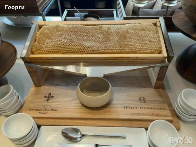 Подноси за поставяне на пчелна рамка с Мед., снимка 1