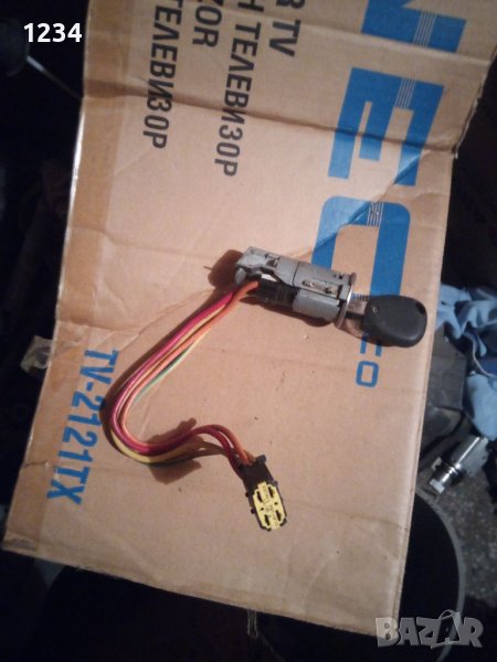 Патрон с ключ от рено, снимка 1