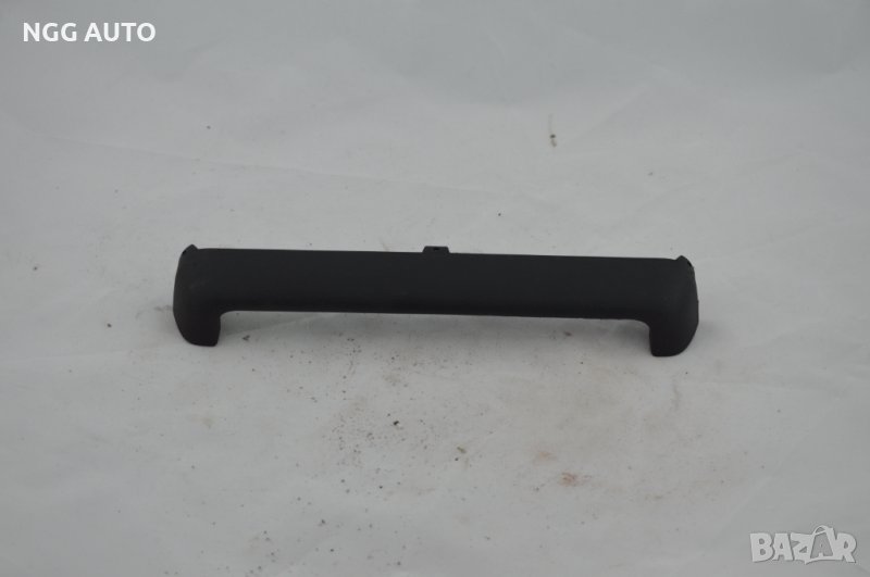 Лайсна централна конзола за AUDI A4 B7 8e0 863 321 D, снимка 1