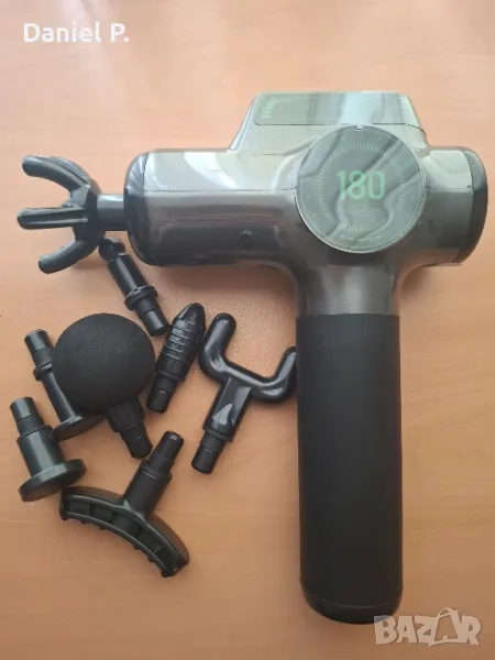 Чисто нов професионален пистолет за дълбоко тъканен масаж с куфарче , снимка 1