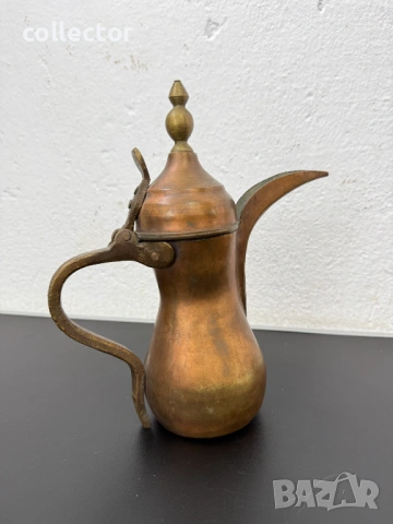 Традиционен арабски кафеник / ибрик / кана. №8113