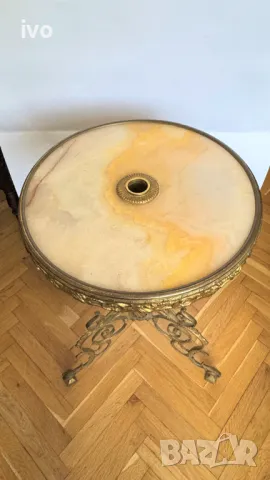 Антикварна френска масичка с мраморен плот, снимка 9 - Антикварни и старинни предмети - 49820439