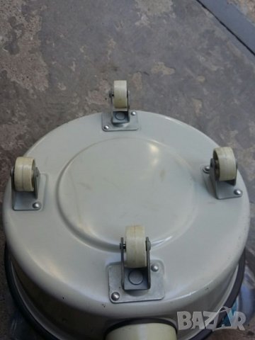 Прахосмукачка Тайфун , снимка 14 - Прахосмукачки - 33684592