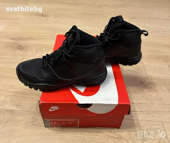 Обувки Nike, размер 36.5, снимка 5 - Детски боти и ботуши - 49160269
