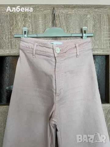 Светлорозови дънки Zara с висока талия, снимка 3 - Дънки - 47527319