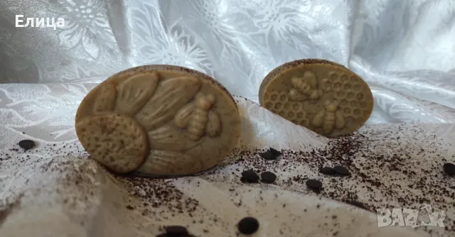 Ексфолиращ ръчно направен сапун