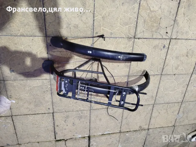 28 цола алуминиев багажник с калници и светлина за велосипед колело , снимка 1