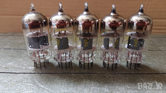 Радиолампи TESLA ECC82,TUNGSRAM ECC82. , снимка 2 - Ресийвъри, усилватели, смесителни пултове - 51583318