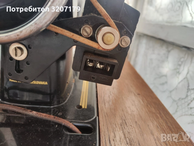 Шевна машина Minerva, снимка 3 - Други ценни предмети - 52299575