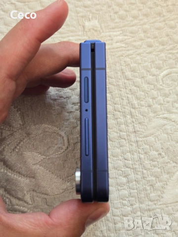 Samsung Z flip 7 blue 256gb като нов, снимка 6 - Samsung - 53284177