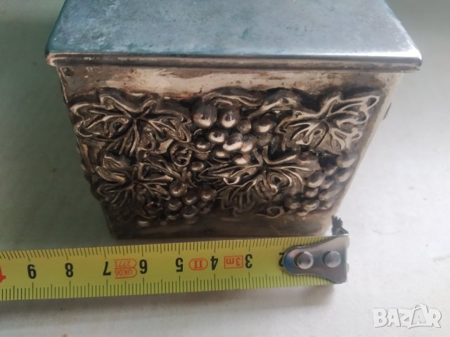 стара метална кутия арт деко, снимка 2 - Други ценни предмети - 38031480