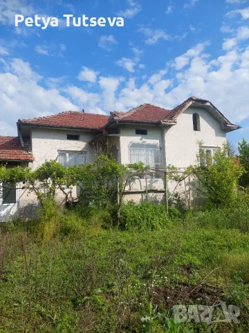 Продавам къща в гр. Летница, обл. Ловеч