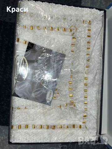 Италиански луксозен комплект за дома – покривки с дантели и златисти детайли