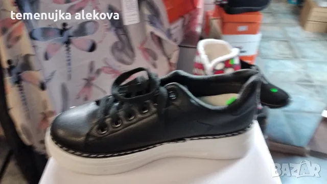 Магазин Крис, снимка 4 - Маратонки - 47444852