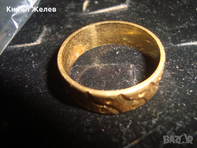 ВИНТИДЖ БРОНЗОВ ПОЗЛАТЕН ГРАВИРАН КРАСИВ РЕТРО СТИЛ ПРЪСТЕН ХАЛКА 70231, снимка 4 - Пръстени - 30285798