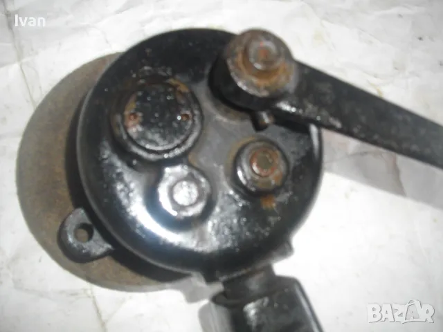 Ръчен ШМИРГЕЛ със собствена стойка Чугунен ф125мм Масивен 4,5 кг Старо качество Немски, снимка 17 - Други инструменти - 47364931